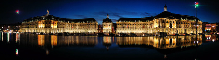 Place_de_la_Bourse_Bordeaux_de_nuit